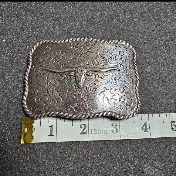 Nocona Long Horn Steer Head Rope Border Engraved Floral Pattern Western Buckle - Picture 7 of 9